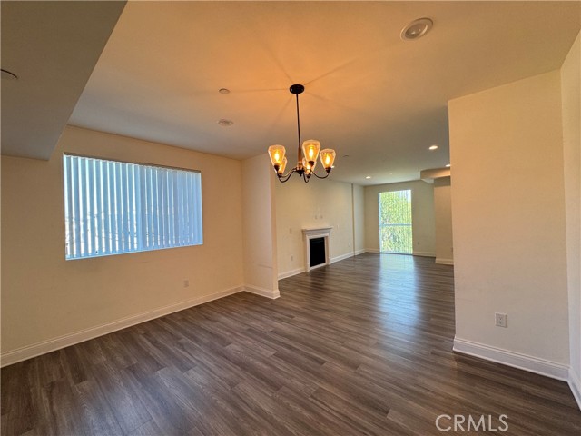 Detail Gallery Image 19 of 32 For 14934 Burbank Bld #302,  Sherman Oaks,  CA 91411 - 2 Beds | 2 Baths