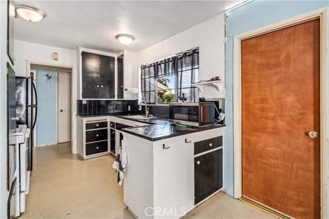 Detail Gallery Image 9 of 29 For 1138 E Avenue J4, Lancaster,  CA 93535 - 4 Beds | 2 Baths