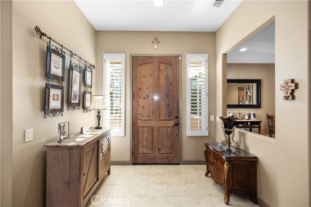 Detail Gallery Image 8 of 55 For 43856 Carentan, Temecula,  CA 92592 - 4 Beds | 2/1 Baths