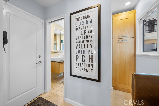 3605 Crest Drive, Manhattan Beach, California 90266, 2 Bedrooms Bedrooms, ,1 BathroomBathrooms,Residential,Sold,Crest,SB21199066