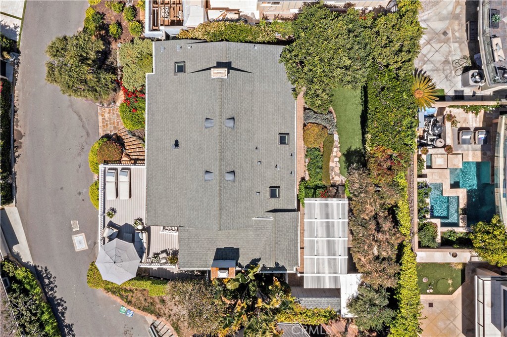 E3c1054e 7594 4fde Afe0 B3a9bb8bd484