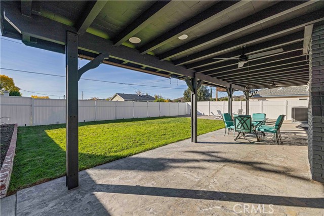 Detail Gallery Image 47 of 47 For 27933 Honeycomb Dr, Saugus,  CA 91350 - 4 Beds | 2/1 Baths