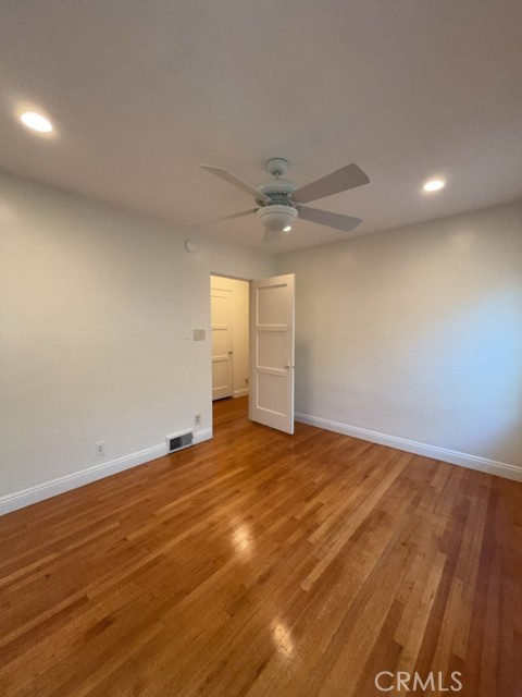 Detail Gallery Image 11 of 14 For 10856 Wellworth Ave, Los Angeles,  CA 90024 - 3 Beds | 2 Baths