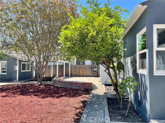 Detail Gallery Image 22 of 25 For 5550 Riverton, North Hollywood,  CA 91601 - 2 Beds | 1 Baths