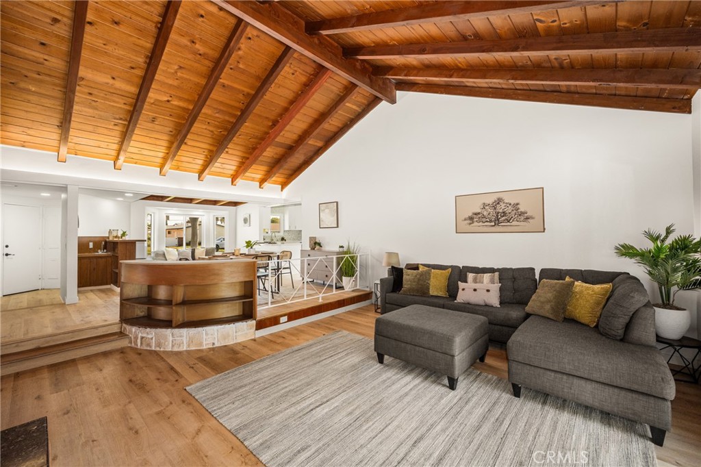 E3c31cdc 7094 46c2 B541 A509c5f1f4dc