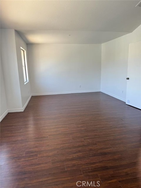 14041 Catalina Court, Fontana CA: https://media.crmls.org/medias/e3c3423c-d8a8-4557-8f00-07bc339343fb.jpg