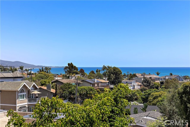 33942 Pequito Drive, Dana Point CA: https://media.crmls.org/medias/e3c3437f-696e-4c53-b63e-5d98006c2fa2.jpg