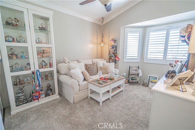 Detail Gallery Image 35 of 65 For 20019 Nutcracker Ct, Canyon Country,  CA 91351 - 4 Beds | 2/1 Baths