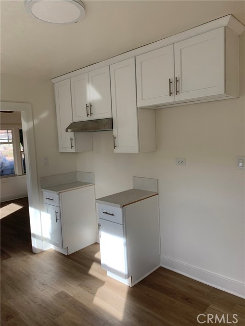 Detail Gallery Image 14 of 22 For 932 N Laurel Ave, Ontario,  CA 91762 - 1 Beds | 1 Baths