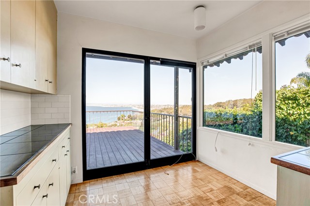 585 Via del Monte, Palos Verdes Estates, California 90274, 3 Bedrooms Bedrooms, ,2 BathroomsBathrooms,Residential,Sold,Via del Monte,PV22020081