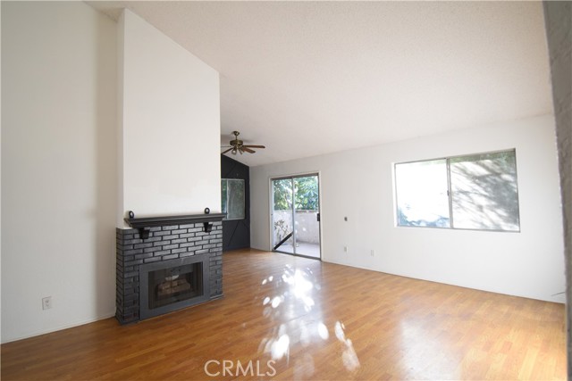 Detail Gallery Image 7 of 31 For 1335 W 139th St #233,  Gardena,  CA 90247 - 2 Beds | 2 Baths