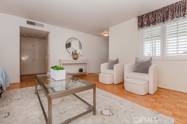Detail Gallery Image 4 of 30 For 28613 W Worcester Rd, Menifee,  CA 92586 - 2 Beds | 2 Baths