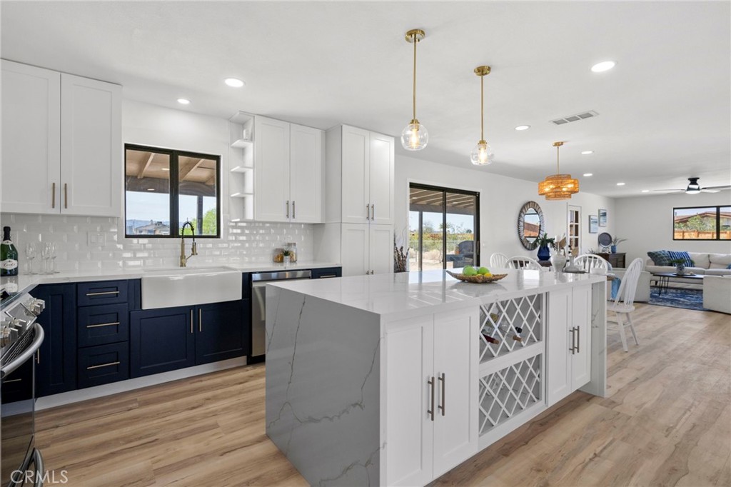 4686 Stirrup Lane