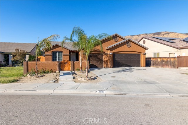 Detail Gallery Image 1 of 28 For 989 Austin Ct, San Jacinto,  CA 92583 - 3 Beds | 2 Baths