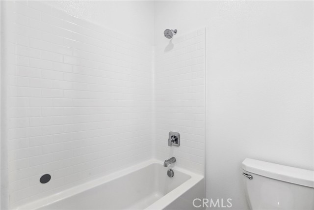 27124 Purple Sage Court, Valencia CA: https://media.crmls.org/medias/e3c61d47-bf49-4a35-8c2c-9a4278a92f84.jpg