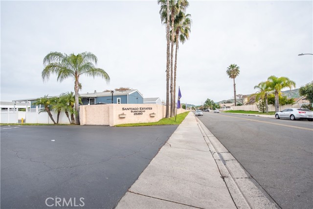 Detail Gallery Image 46 of 47 For 25350 Santiago #153,  Moreno Valley,  CA 92551 - 4 Beds | 3 Baths