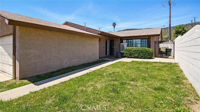 Detail Gallery Image 1 of 19 For 288 E 48th St, San Bernardino,  CA 92404 - 3 Beds | 2 Baths