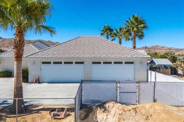 Detail Gallery Image 9 of 58 For 58268 Juarez Dr, Yucca Valley,  CA 92284 - 4 Beds | 3/1 Baths