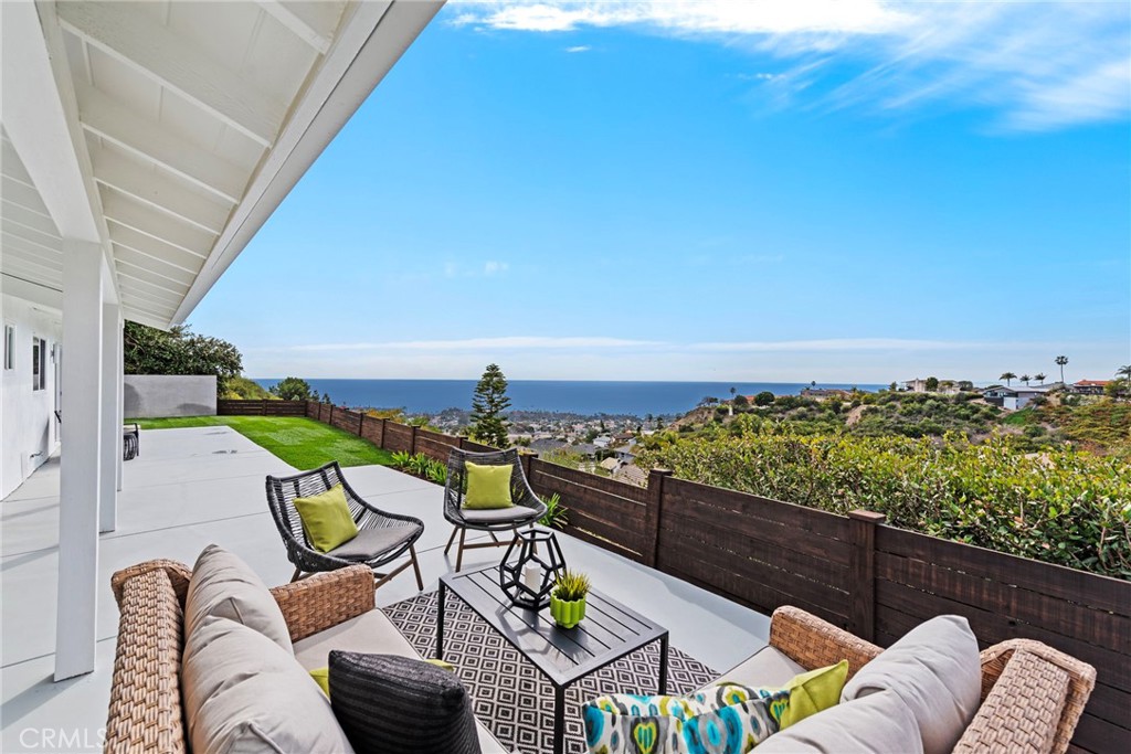 MLS #OC25253607 image #33