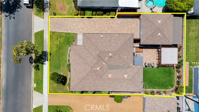 5215 E Monlaco Road, Long Beach CA: https://media.crmls.org/medias/e3c89f58-45f8-43cf-8952-37bc34135615.jpg