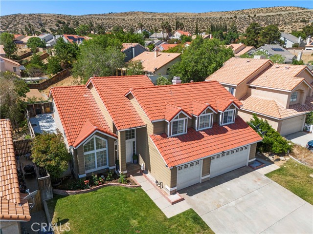3314 Sandstone Court, Palmdale CA: https://media.crmls.org/medias/e3c8f143-aeec-497c-9025-0d1b4d9a3cbe.jpg