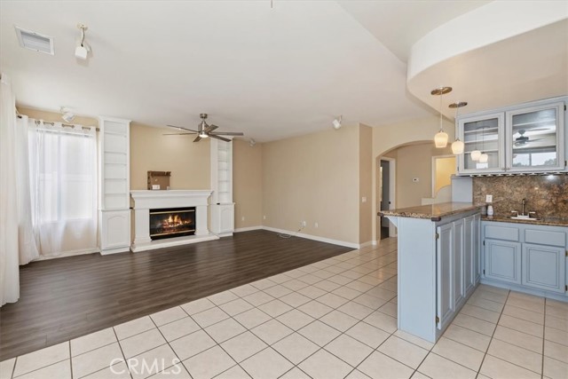 Detail Gallery Image 10 of 32 For 23685 Coldwater Ct, Moreno Valley,  CA 92557 - 5 Beds | 3/1 Baths