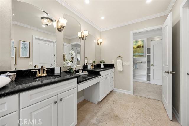 Image 37 of 59 For 897 Kings Canyon Road