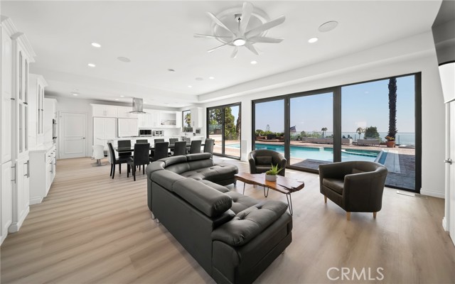 Detail Gallery Image 61 of 200 For 7930 Vulcan Dr, Los Angeles,  CA 90046 - 7 Beds | 8/1 Baths