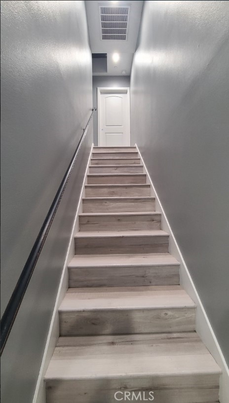 Detail Gallery Image 17 of 23 For 839 E 32nd, Los Angeles,  CA 90011 - 5 Beds | 4 Baths