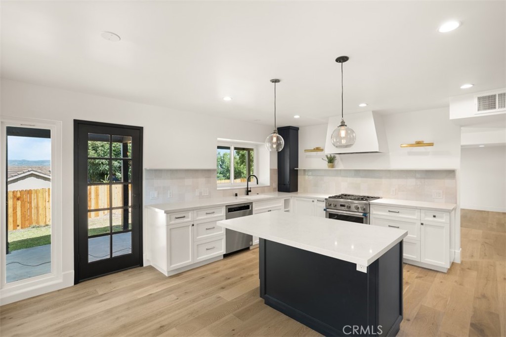 MLS #SR25266232 image #3