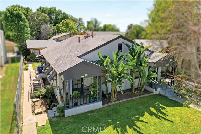 Detail Gallery Image 2 of 6 For 4228 10th St, Riverside,  CA 92501 - – Beds | – Baths