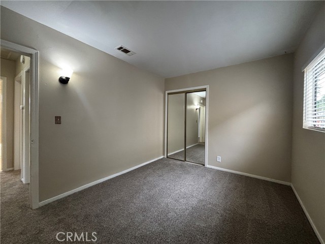 Detail Gallery Image 12 of 24 For 7447 Loma Verde Ave, Canoga Park,  CA 91303 - 3 Beds | 2 Baths
