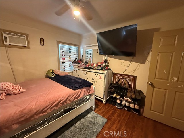 Detail Gallery Image 21 of 51 For 2520 Ohio Ave, South Gate,  CA 90280 - 6 Beds | 4 Baths