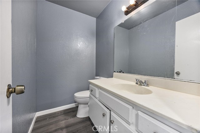 Detail Gallery Image 11 of 20 For 5517 Monitor St, Bakersfield,  CA 93307 - 4 Beds | 2/1 Baths