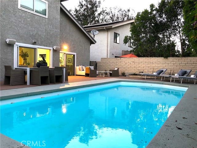 5714 Vantage Avenue, Valley Village CA: https://media.crmls.org/medias/e3cde55d-12b6-4977-b1b6-b4a7281d193b.jpg