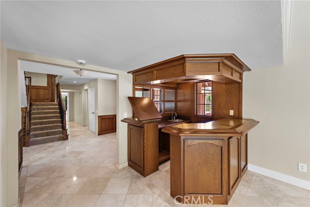 26021 Flintlock Ln, Laguna Hills CA: https://media.crmls.org/medias/e3ce16d8-5f0a-4191-ab6f-aee3e306a719.jpg