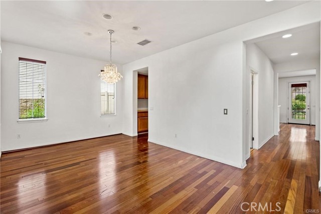 1571 Bison Street, Upland CA: https://media.crmls.org/medias/e3ce5265-74b4-4277-98d6-1642f7f5aab0.jpg