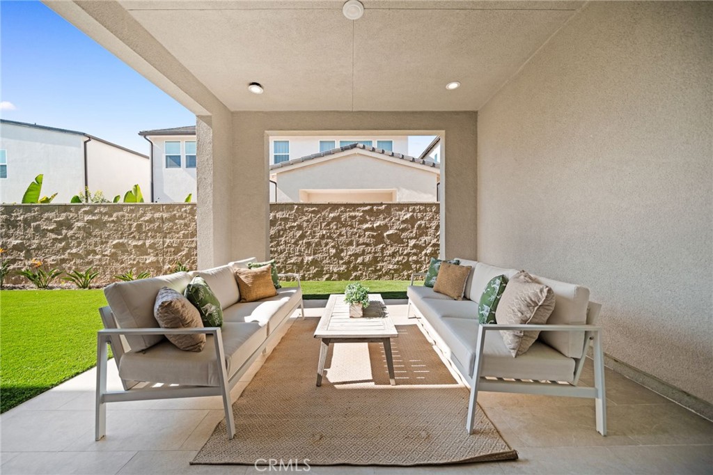 MLS #OC25239001 image #24