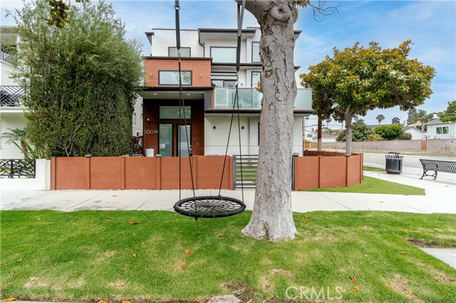 Detail Gallery Image 59 of 72 For 500 N Lucia Ave, Redondo Beach,  CA 90277 - 4 Beds | 5 Baths