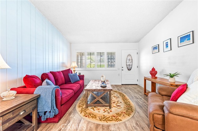 Detail Gallery Image 11 of 34 For 1542 35j Merion Way 35j,  Seal Beach,  CA 90740 - 1 Beds | 1 Baths