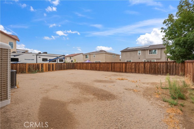 12569 Mesa View Drive, Victorville CA: https://media.crmls.org/medias/e3d01f94-e926-4253-b7d5-c22fabf0978c.jpg