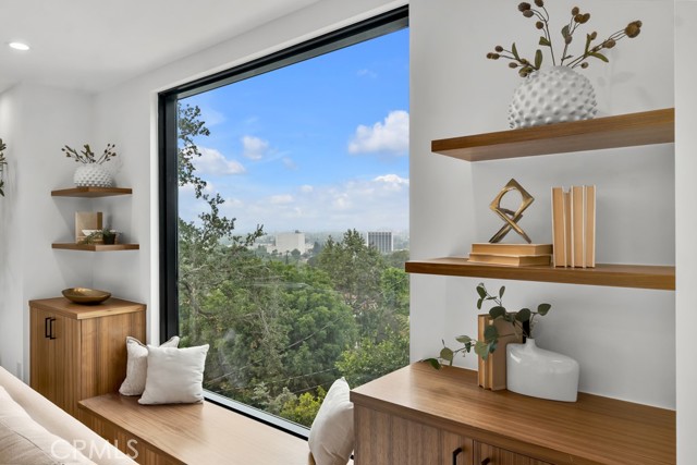 14899 Round Valley, Sherman Oaks CA: https://media.crmls.org/medias/e3d02c41-2fb4-41e9-b893-63685b4c3bb3.jpg