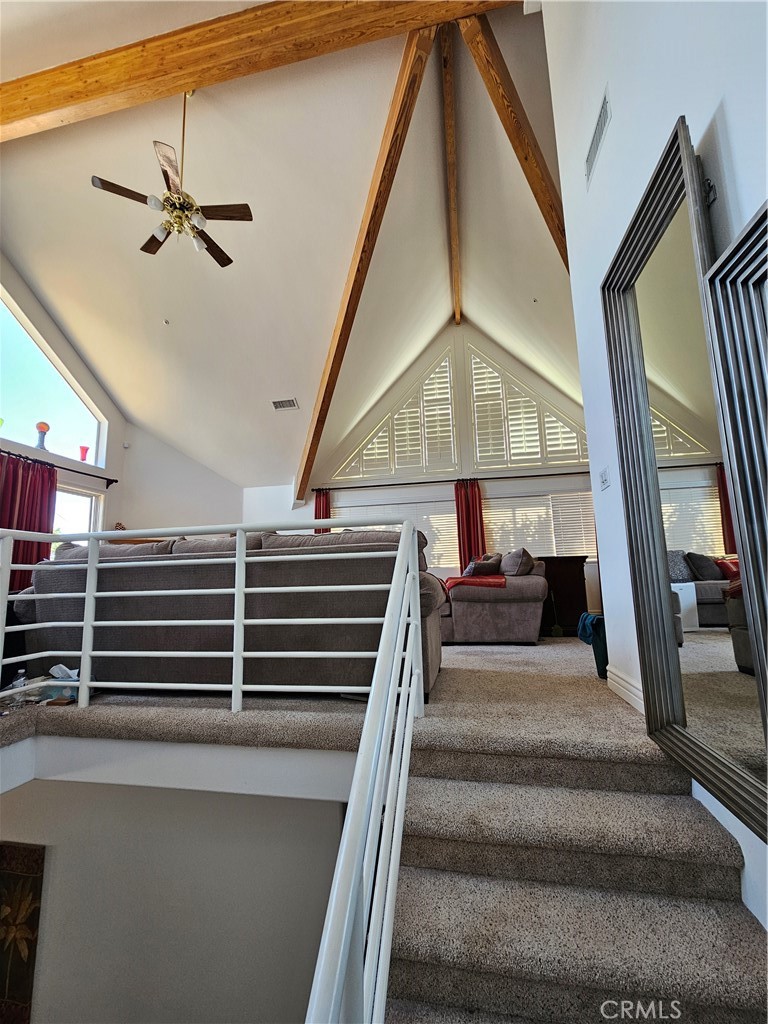 https://media.crmls.org/medias/e3d04d3c-327e-4a0b-a763-c3e563d5d2ac.jpg?preset=X-Large