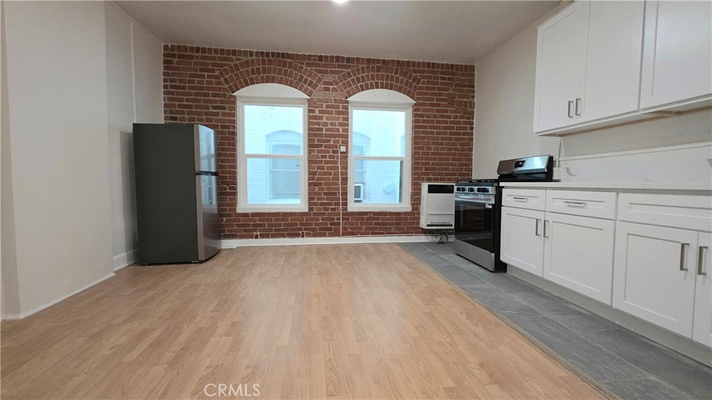 3408 W Sunset Boulevard #103