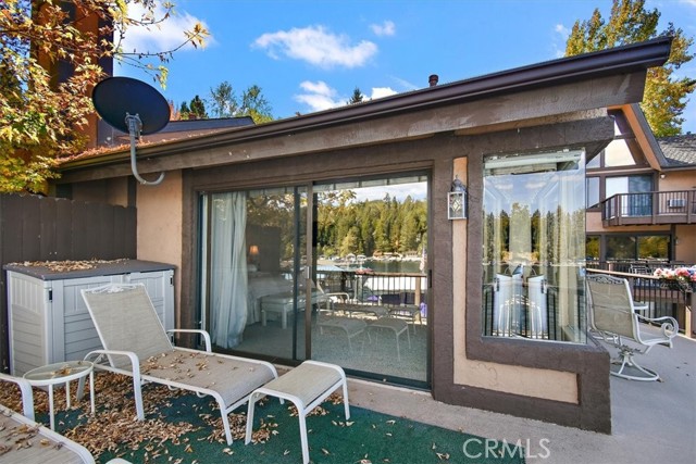 Detail Gallery Image 33 of 39 For 184 Ca-173 #43,  Lake Arrowhead,  CA 92352 - 3 Beds | 3 Baths