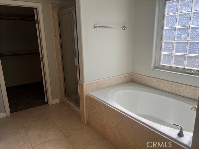 Detail Gallery Image 13 of 16 For 26500 Silver Lakes, Helendale,  CA 92342 - 4 Beds | 2 Baths