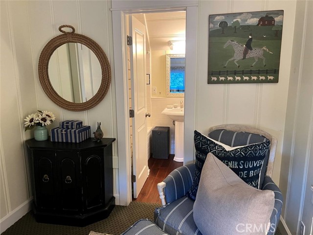 855 Lake Drive, Lake Arrowhead CA: https://media.crmls.org/medias/e3d1869c-e8f3-4d4b-b2ce-7341f3a6b0f9.jpg