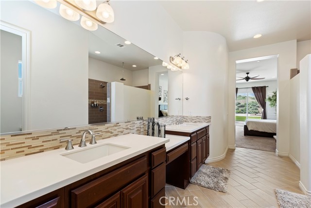 Detail Gallery Image 34 of 51 For 3090 Crystal Ridge Ln, Colton,  CA 92324 - 4 Beds | 3/1 Baths
