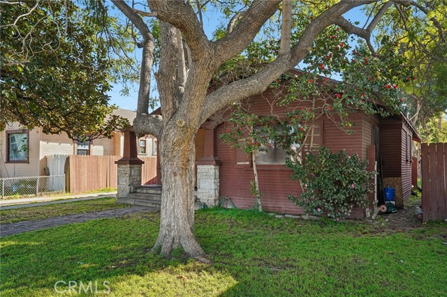 Detail Gallery Image 3 of 30 For 1334 E 9th St, Long Beach,  CA 90813 - 2 Beds | 2 Baths