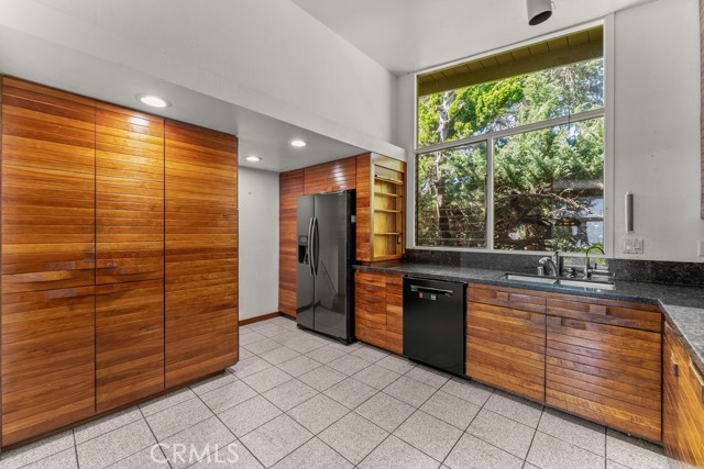 Detail Gallery Image 7 of 44 For 30211 via Rivera, Rancho Palos Verdes,  CA 90275 - 4 Beds | 3 Baths
